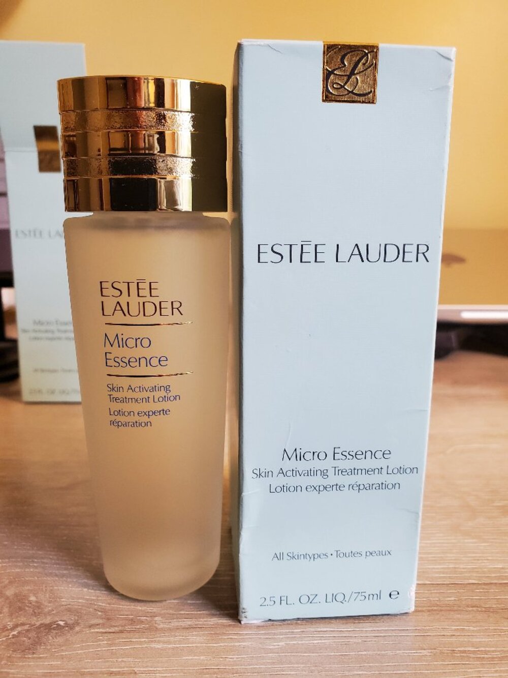 Estee Lauder  Micro Essence  Skin Activating Treatment Lotion